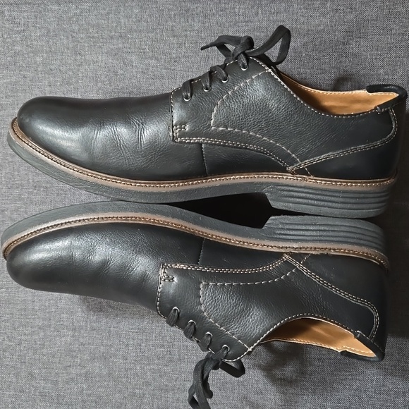 Dockers Parkway Business Casual Black Oxfords main image 4